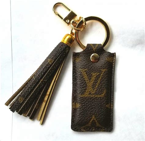 louis vuitton ring key chain replica|Louis Vuitton keychain price.